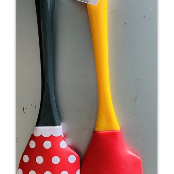 NWT Mickey Minnie Mouse Baking Spatula Set of 2 Kitchen Cooking Disney Parks - Picture 4 of 6